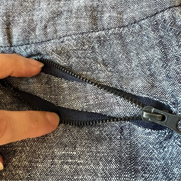 2/$30 Sandro Studio linen blend chambray blue pencil skirt.  SZ 8 - Picture 4 of 14